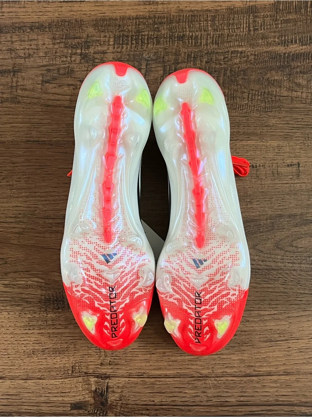 Adidas Predator Elite FG ‘Red White Black’ (size mens 9/wmns 10)